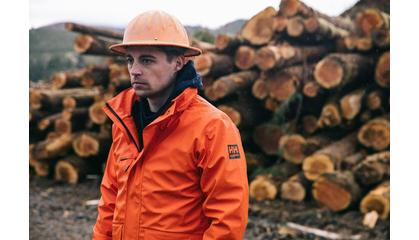Helly Hansen munkaruhák a biztonságért: Az egészségvédelem és munkahelyi biztonság fontossága